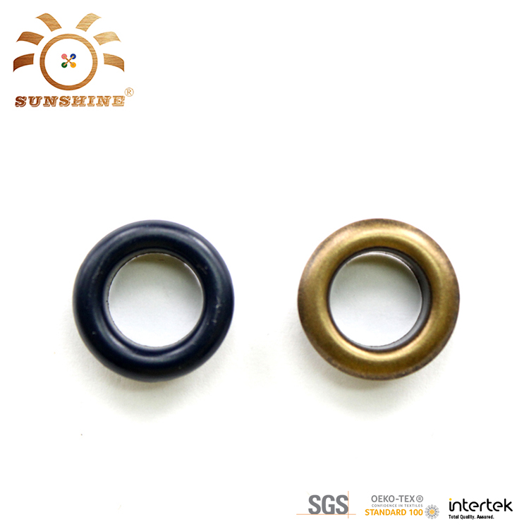 Round garment metal eyelets