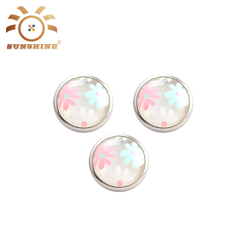 Fancy pearl rainbow prong snap buttons for decoration